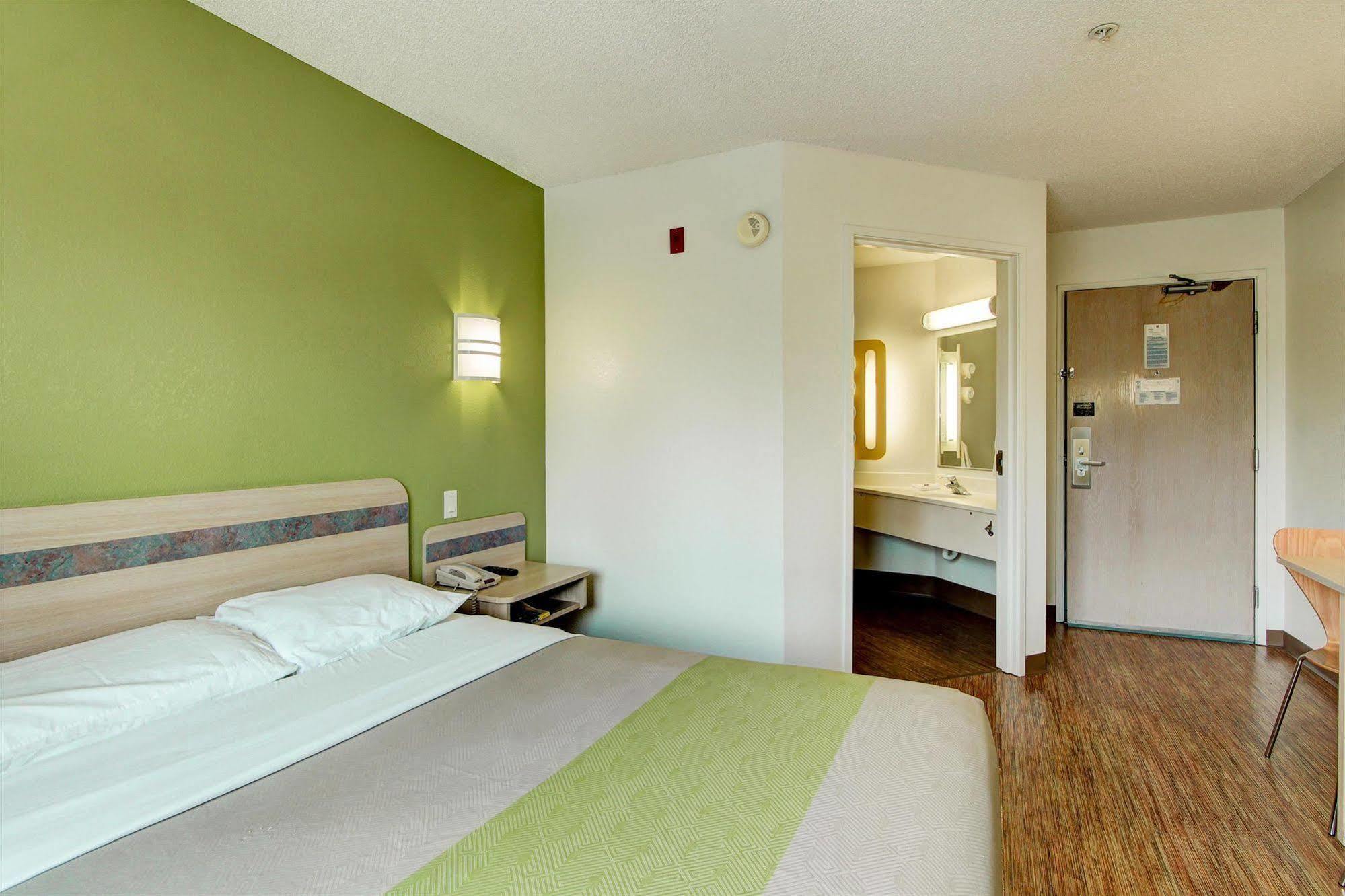 Park Inn By Radisson, Aurora Exterior foto